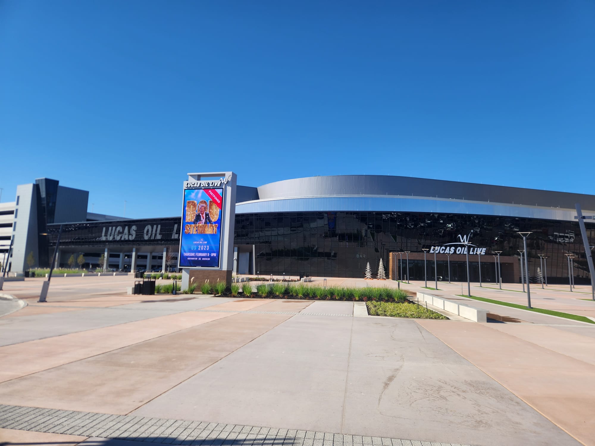 Lucas Oil Live | Entertainment Venue